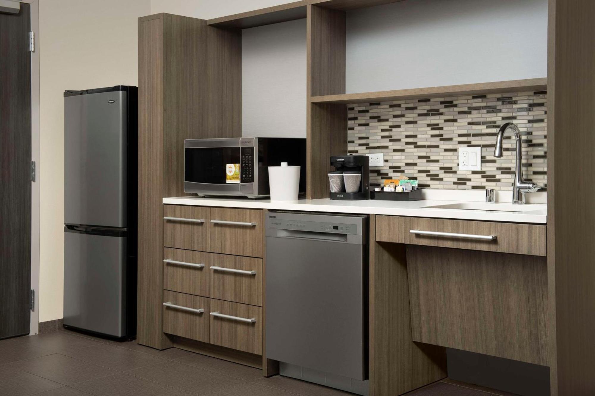 Home2 Suites By Hilton Clovis Fresno Airport Esterno foto